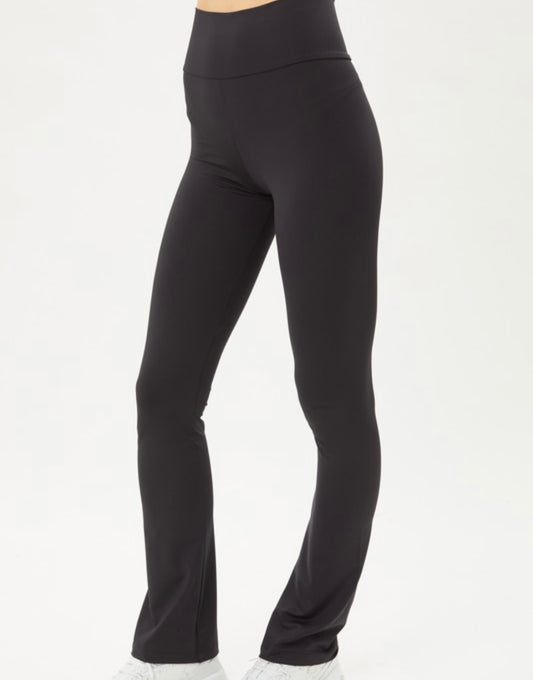 Seamless flared leggings